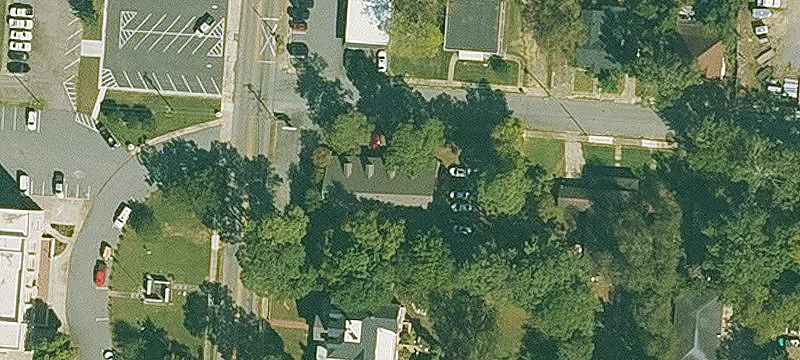 201 Main St