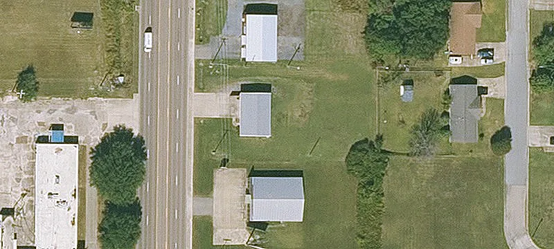 1653 Hwy 65th 82