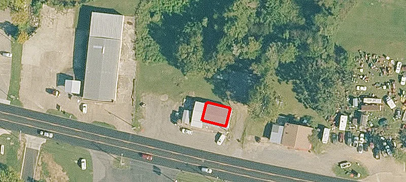 1410 Commercial St