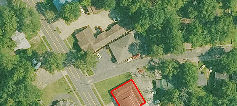 1023 Main St