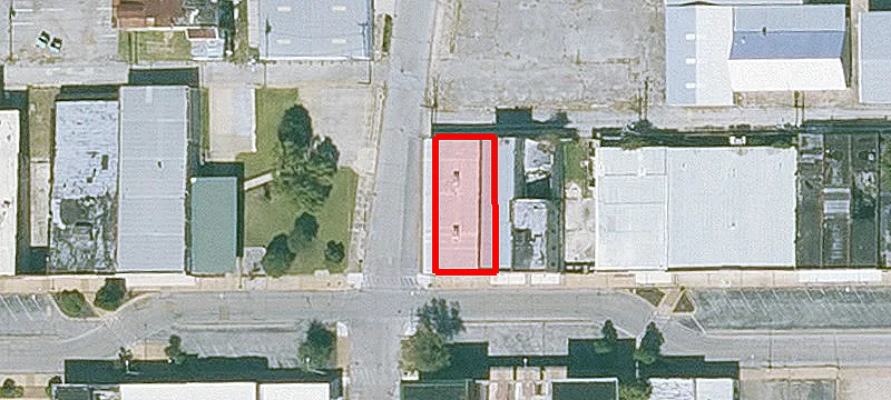 100 Main St
