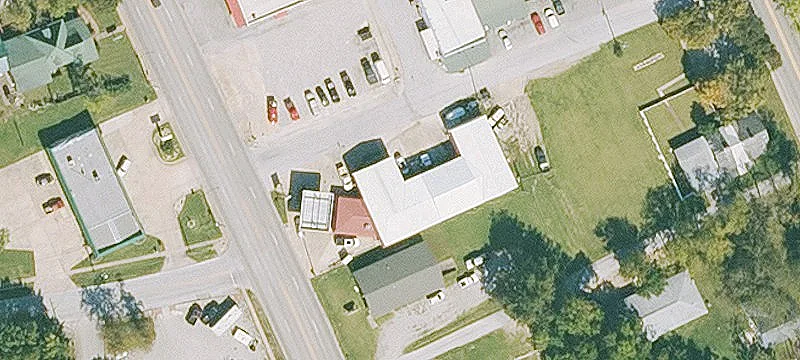 301 Main St
