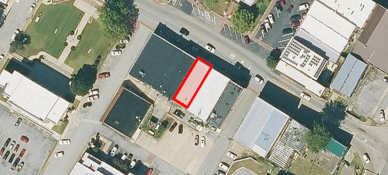 103rd E Broadway St