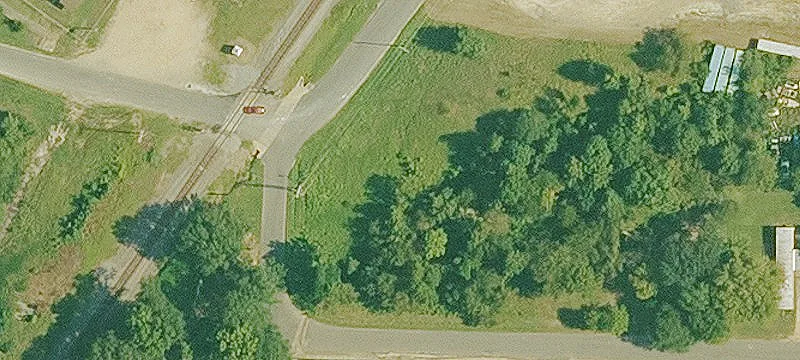 Sullenberger Ave