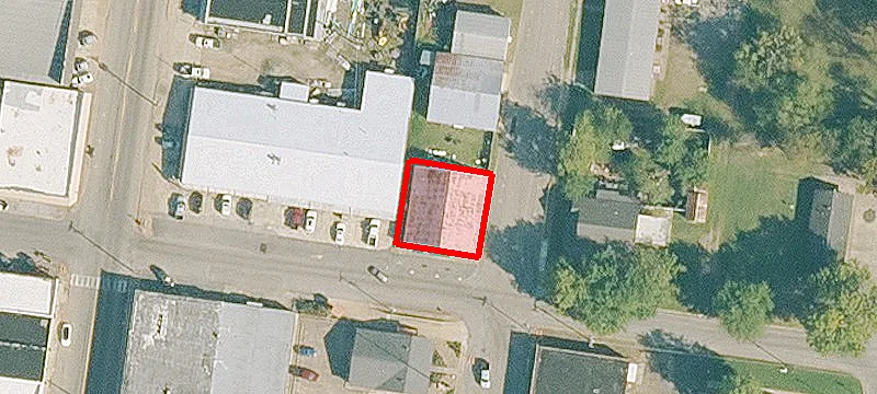 200 College St