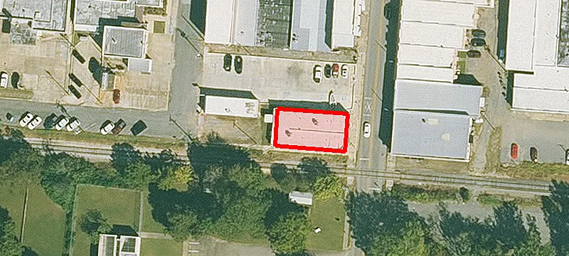 101 Main St