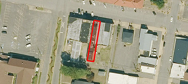 106 Railroad Ave