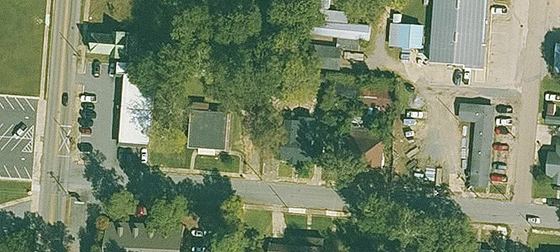 121 Shelton Ave