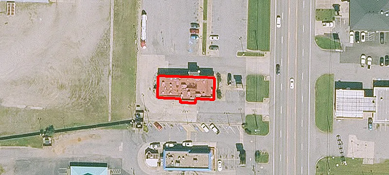 469 Hwy 71st N