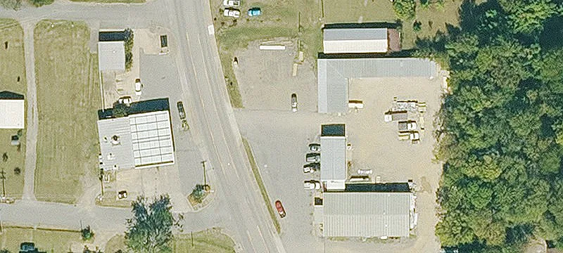 302 4th Ave