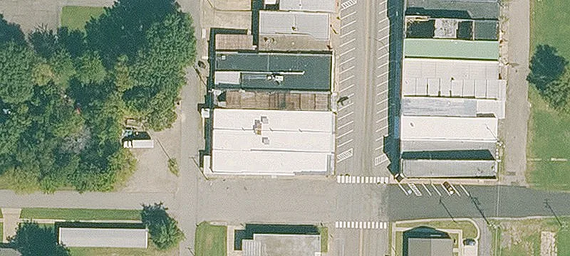 307 Main St