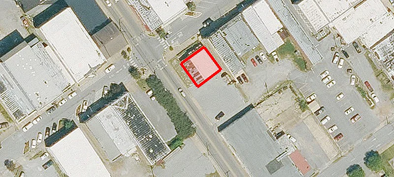 100 Main St