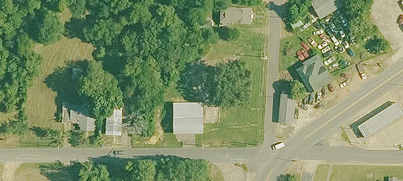 712 Sullenberger Ave