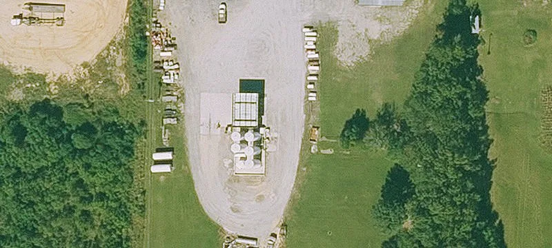 2725 Hwy 82nd W