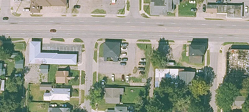 3400 Grand Ave