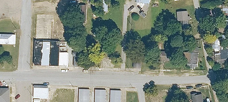 306 Main St