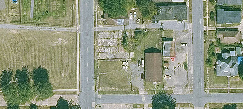 1115 Cherry St