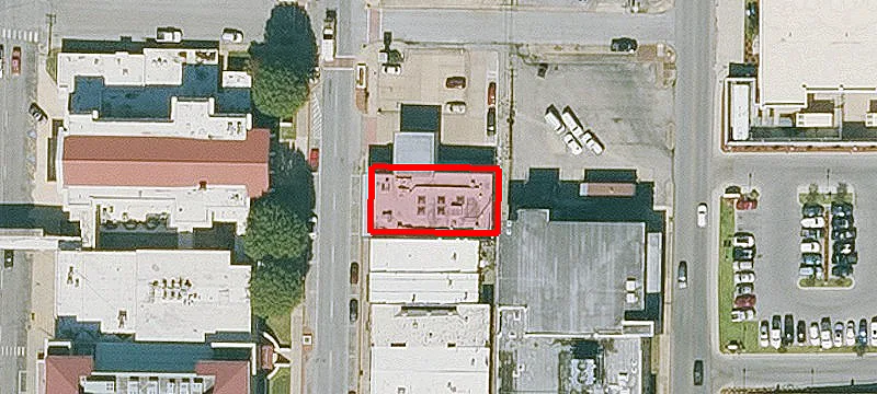 700 Main St