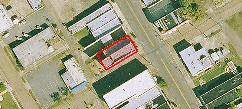 301 Main St