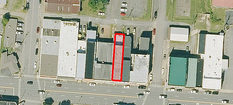 306 Main St