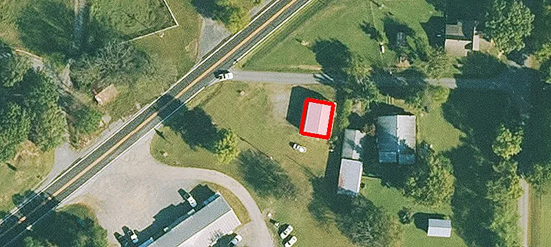 4 Holland Ln