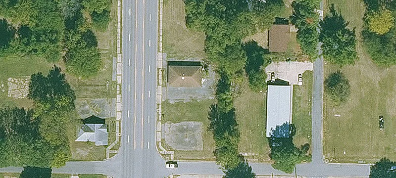 605 University Dr