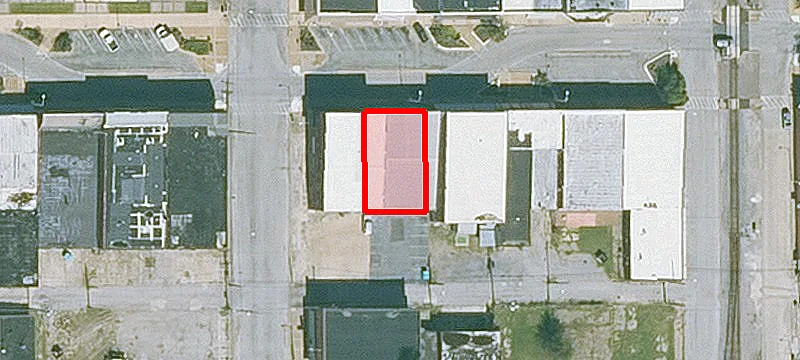 321 Main St