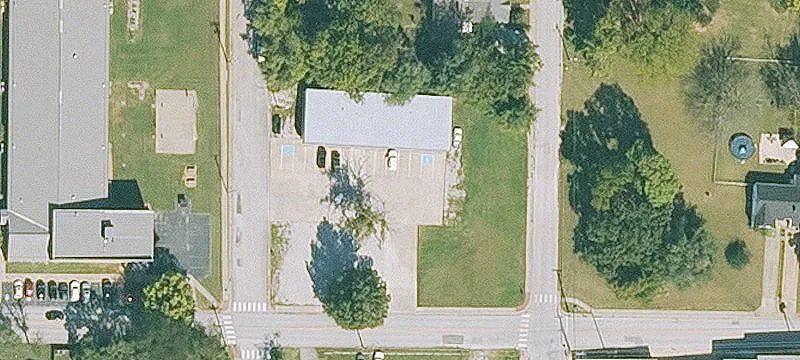 402 College Ave