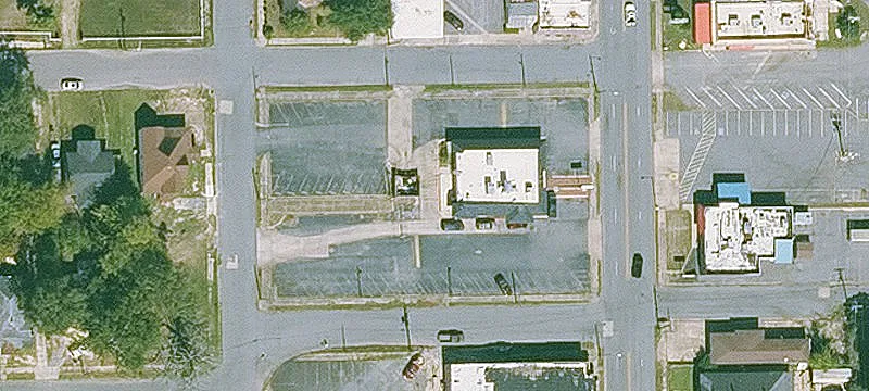 1300 Main St
