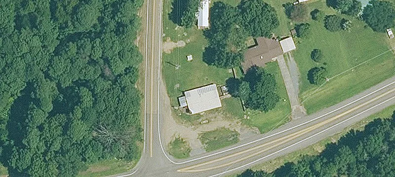 1276 Hwy 32nd E