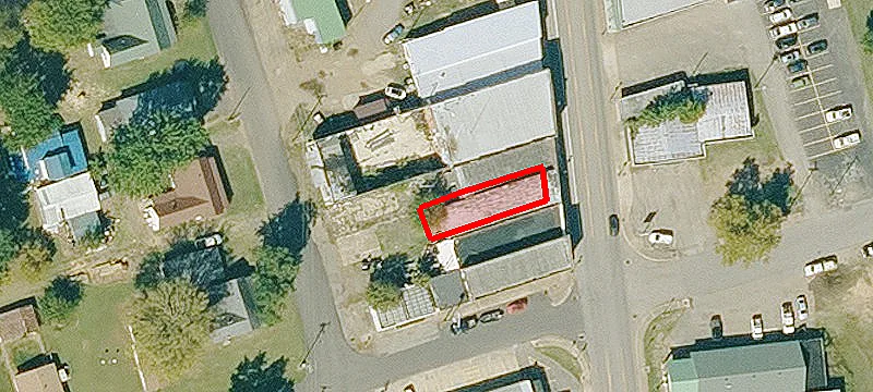628 Main St
