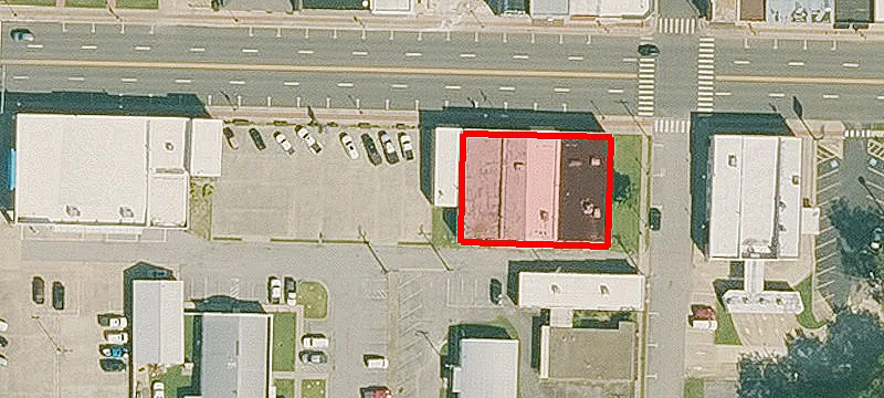 501 Main St