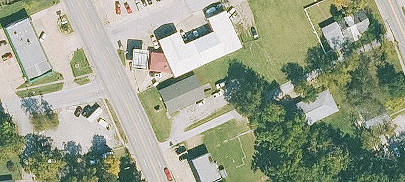 305 Main St