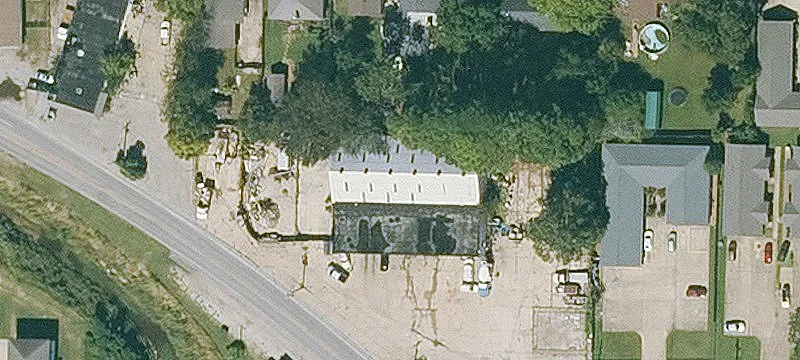 810 Gee St