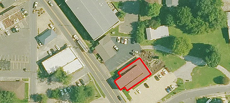 927 Main St