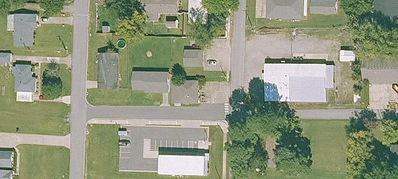 303 Davis St