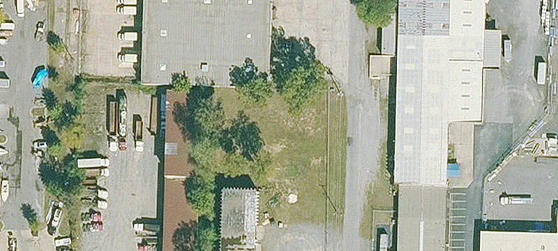 Taylor St