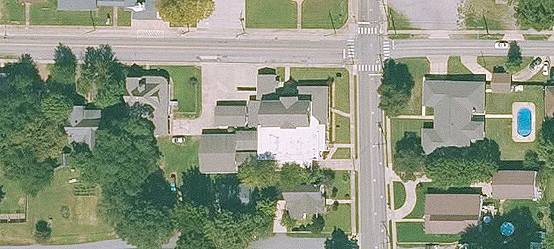 137 Main St