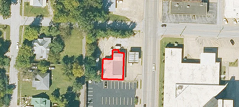 306 Main St