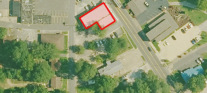 930 Main St