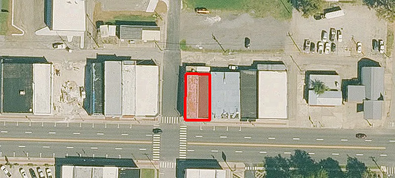 516 Main St