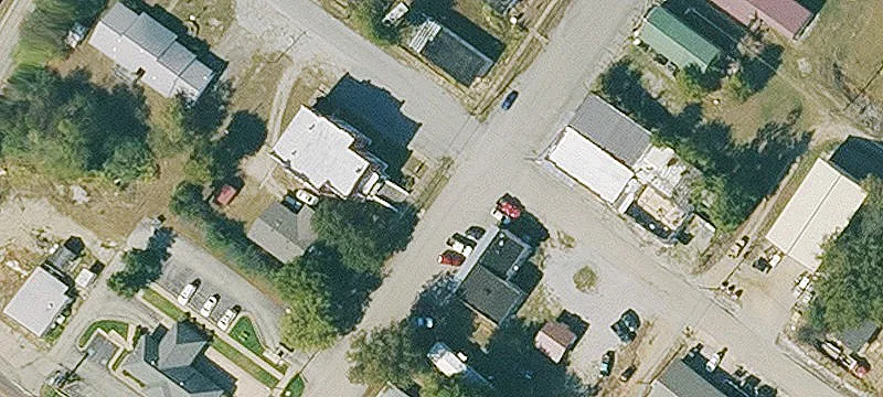 110 2nd St