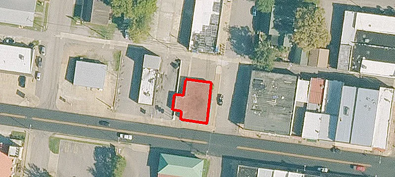 400 Commercial St