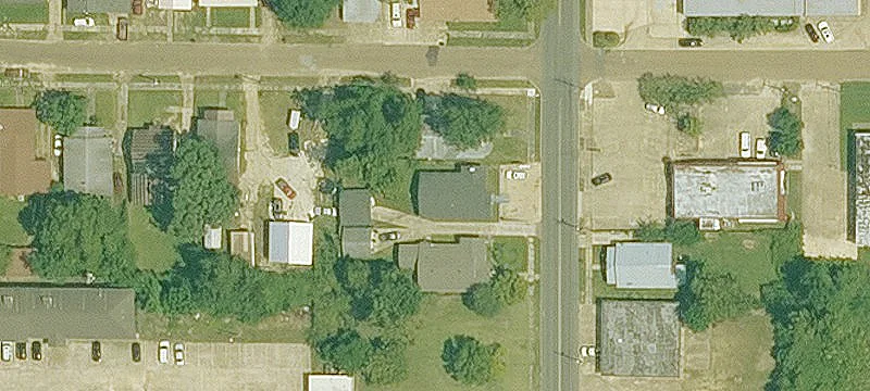 430 Thompson Ave