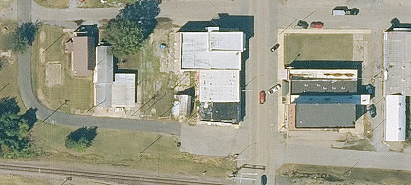 108 Edmonds Ave