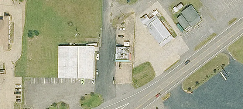 2012 Dewitt Henry Dr