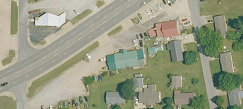 413 Main St