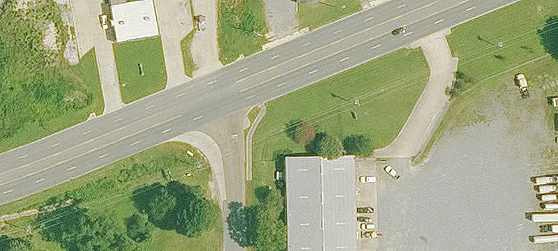 2703 Main St