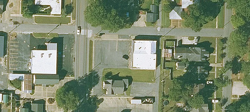 1103 Main St