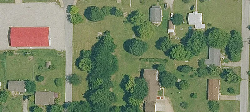 305 Main St